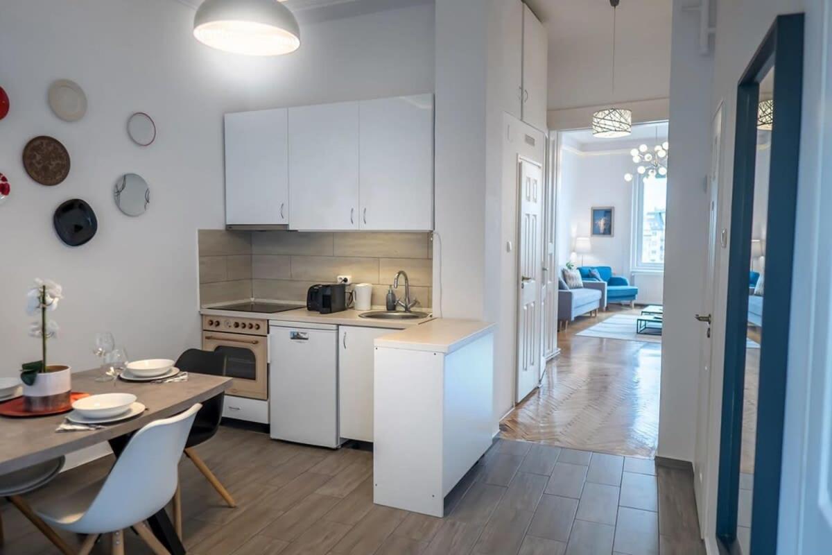 Chic Central Flat With River View Budapešť Exteriér fotografie