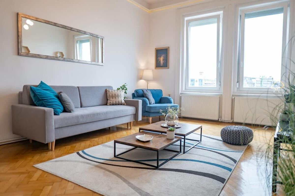 Chic Central Flat With River View Budapešť Exteriér fotografie